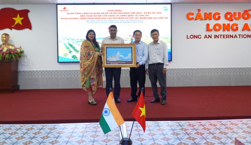 Long An: Tăng cường giao lưu nhân dân, đoàn kết - hữu nghị Việt - Ấn Long An: Tăng cường giao lưu nhân dân, đoàn kết - hữu nghị Việt - Ấn