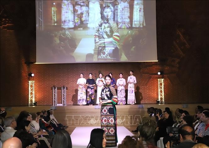 Impressive Ao Dai Designs Showcase At London Fundraising Event