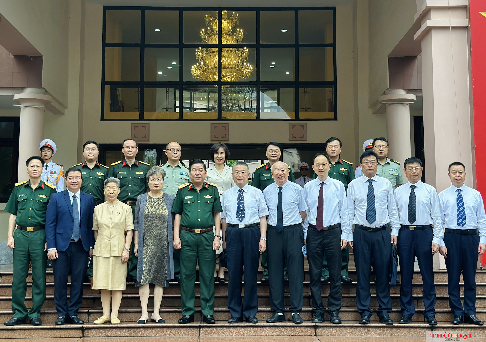 Đoàn nhân sỹ hữu nghị Trung Quốc thăm Việt Nam từ ngày 6/5 đến ngày 13/5 Đoàn nhân sỹ hữu nghị Trung Quốc thăm Việt Nam từ ngày 6/5 đến ngày 13/5