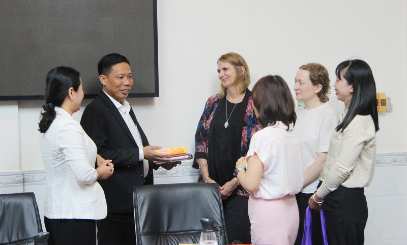 Khởi động Dự án “Kỹ năng về khí hậu - Hạt giống cho chuyển đổi xanh” tại Việt Nam Khởi động Dự án “Kỹ năng về khí hậu - Hạt giống cho chuyển đổi xanh” tại Việt Nam