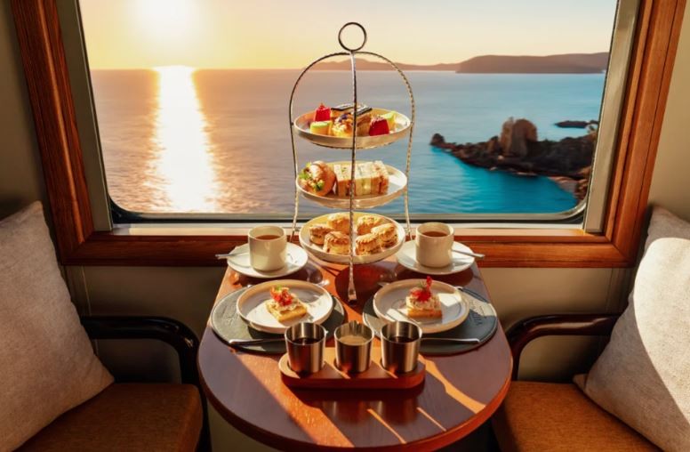CNN Travel Praises New Vietnam’s Luxury Train Route Linking Quy Nhon with Nha Trang CNN Travel Praises New Vietnam’s Luxury Train Route Linking Quy Nhon with Nha Trang