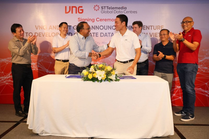 Nhiều nhà đầu tư ngoại muốn xây trung tâm dữ liệu tại Việt Nam Nhiều nhà đầu tư ngoại muốn xây trung tâm dữ liệu tại Việt Nam