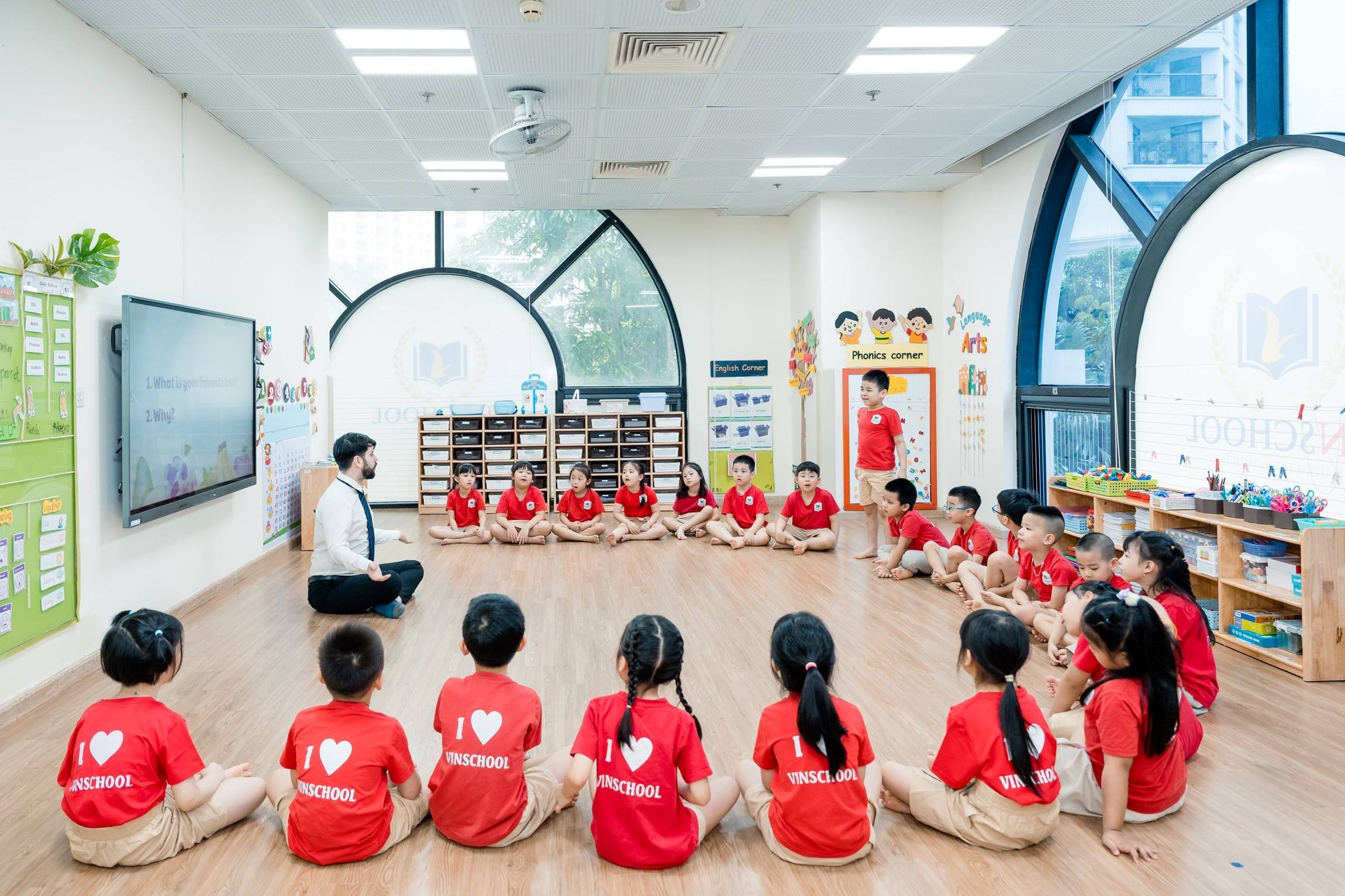 Chương trình Toán Cambridge tại Vinschool: “Ươm mầm non” từ giáo dục kỹ năng thống kê Chương trình Toán Cambridge tại Vinschool: “Ươm mầm non” từ giáo dục kỹ năng thống kê