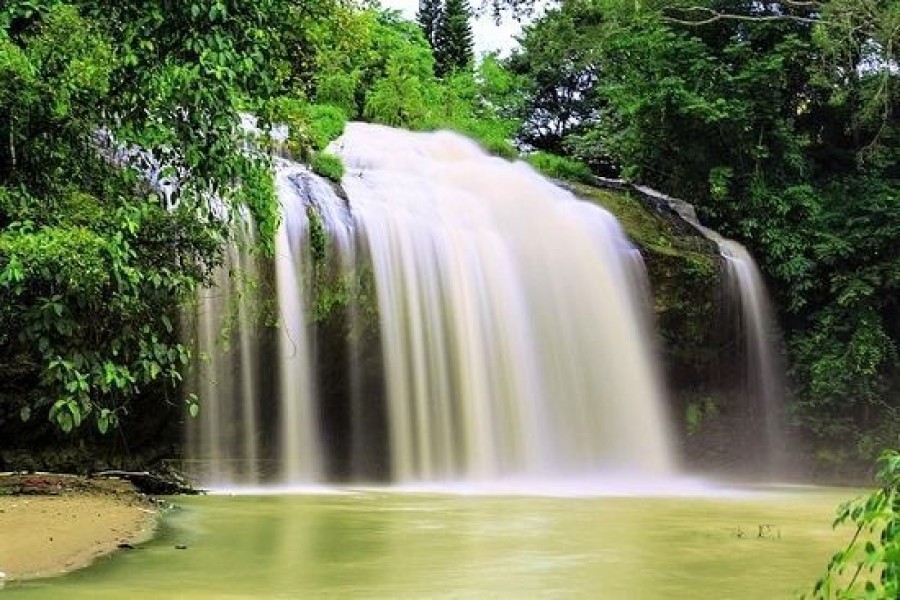 Most Beautiful Waterfalls For A Summer Vacation In Lam Dong Most Beautiful Waterfalls For A Summer Vacation In Lam Dong