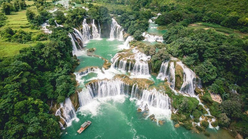 Most Beautiful Waterfalls For A Summer Vacation In Lam Dong Most Beautiful Waterfalls For A Summer Vacation In Lam Dong