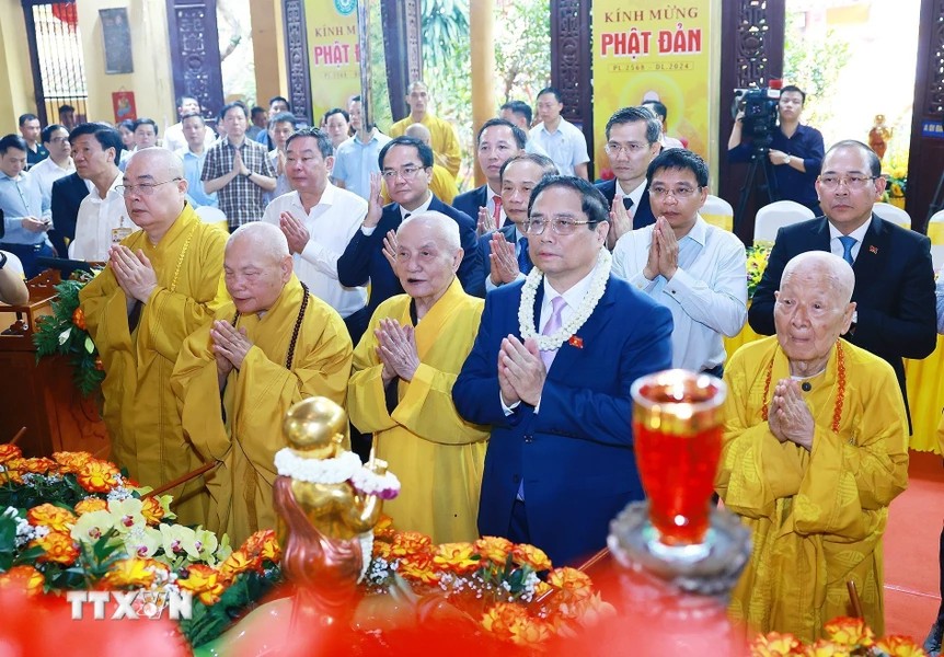 Thủ tướng chúc mừng đồng bào Phật giáo nhân dịp Đại lễ Phật đản 2024