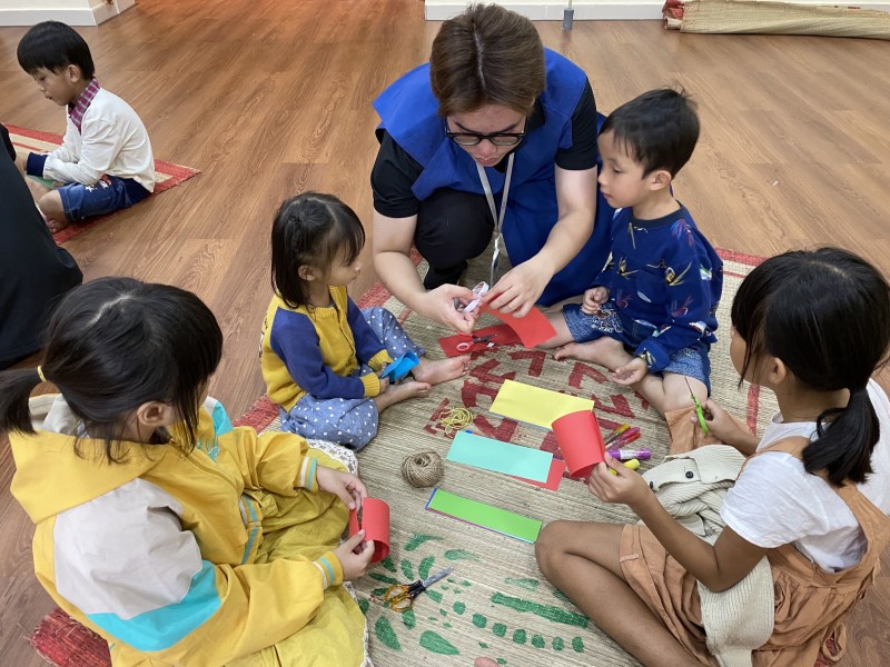 Tổ chức Hue Help hỗ trợ cho trẻ em có hoàn cảnh đặc biệt khó khăn ở Thừa Thiên Huế Tổ chức Hue Help hỗ trợ cho trẻ em có hoàn cảnh đặc biệt khó khăn ở Thừa Thiên Huế