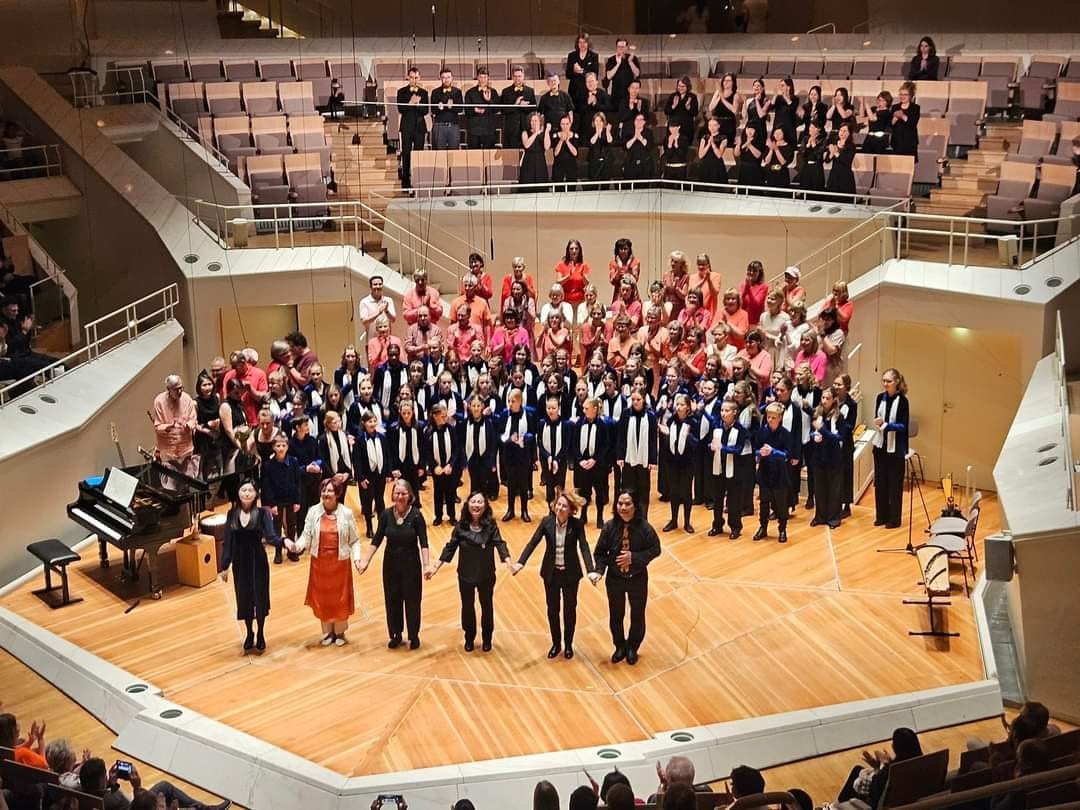 Vietnamese Folk Song Project - A Resounding Success in Berlin's Philharmonie Hall Vietnamese Folk Song Project - A Resounding Success in Berlin's Philharmonie Hall
