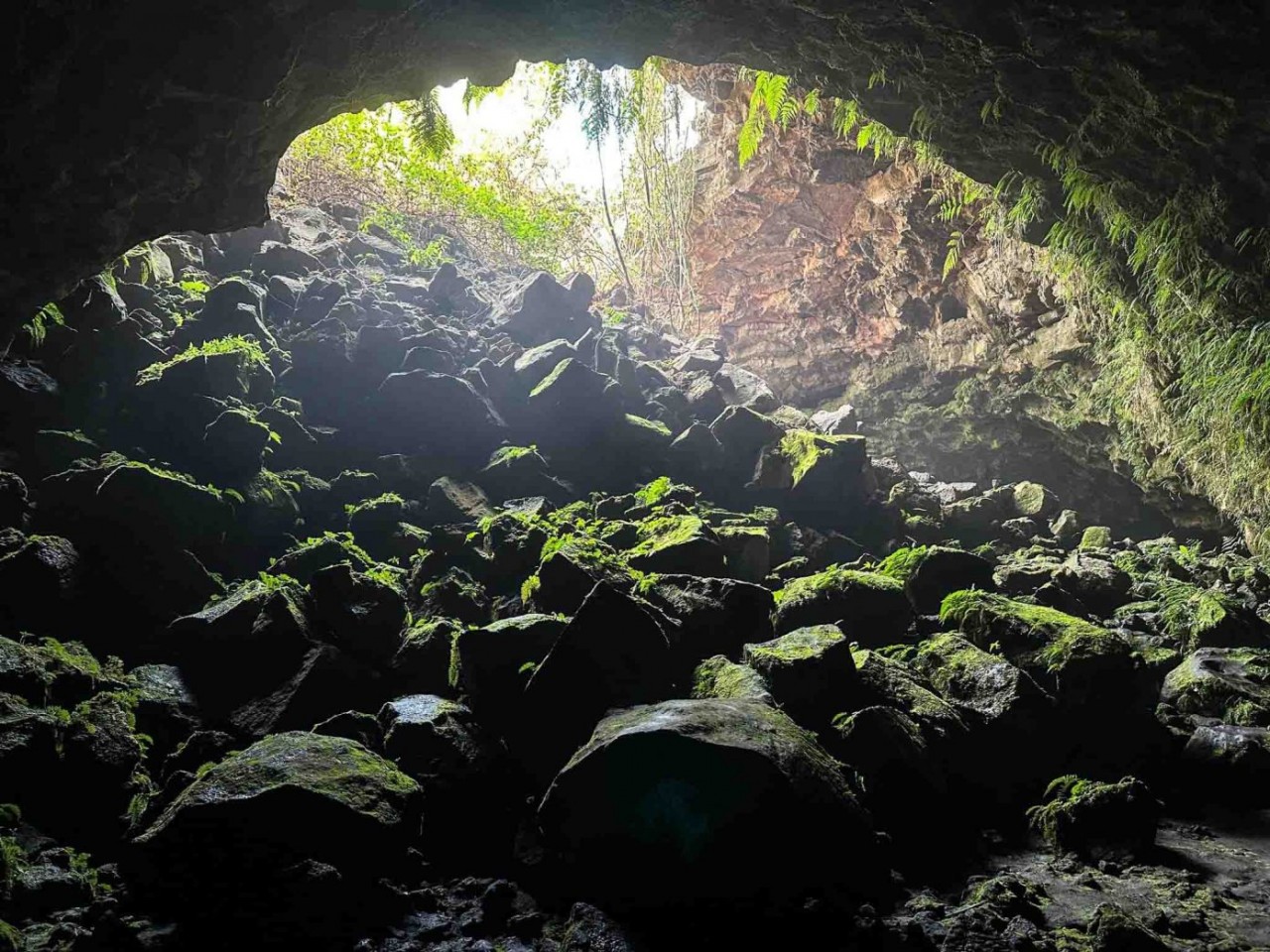 Conquer Chu B’Luk – The Largest Volcanic Cave In Vietnam Conquer Chu B’Luk – The Largest Volcanic Cave In Vietnam
