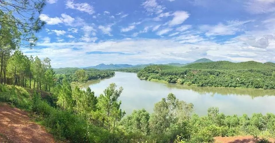 Discover Vong Canh Hill – A Dreamy Landscape In Hue Discover Vong Canh Hill – A Dreamy Landscape In Hue
