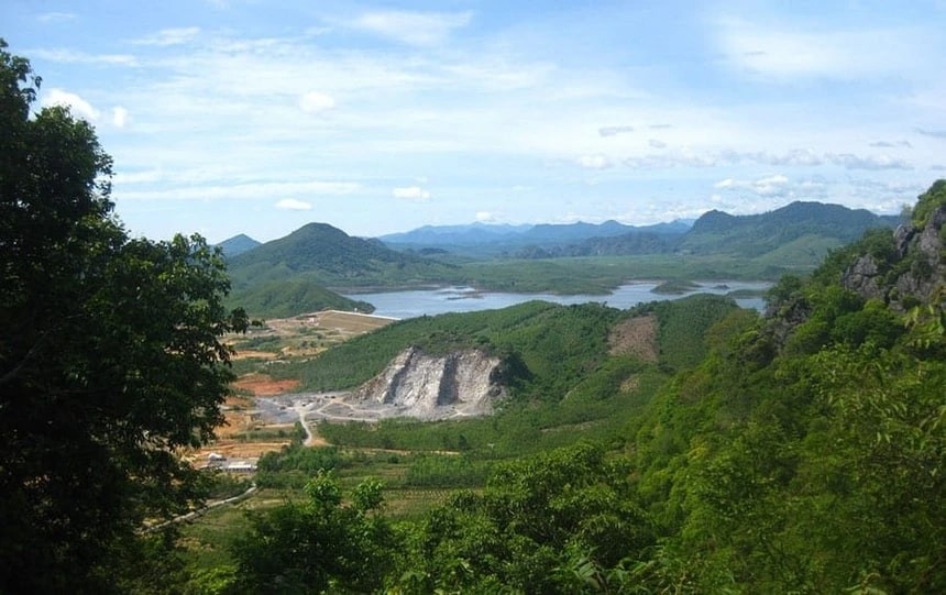 Exploring The Spirit Tourism Sites In Quang Binh Explore The Spiritual Tourism Sites In Quang Binh