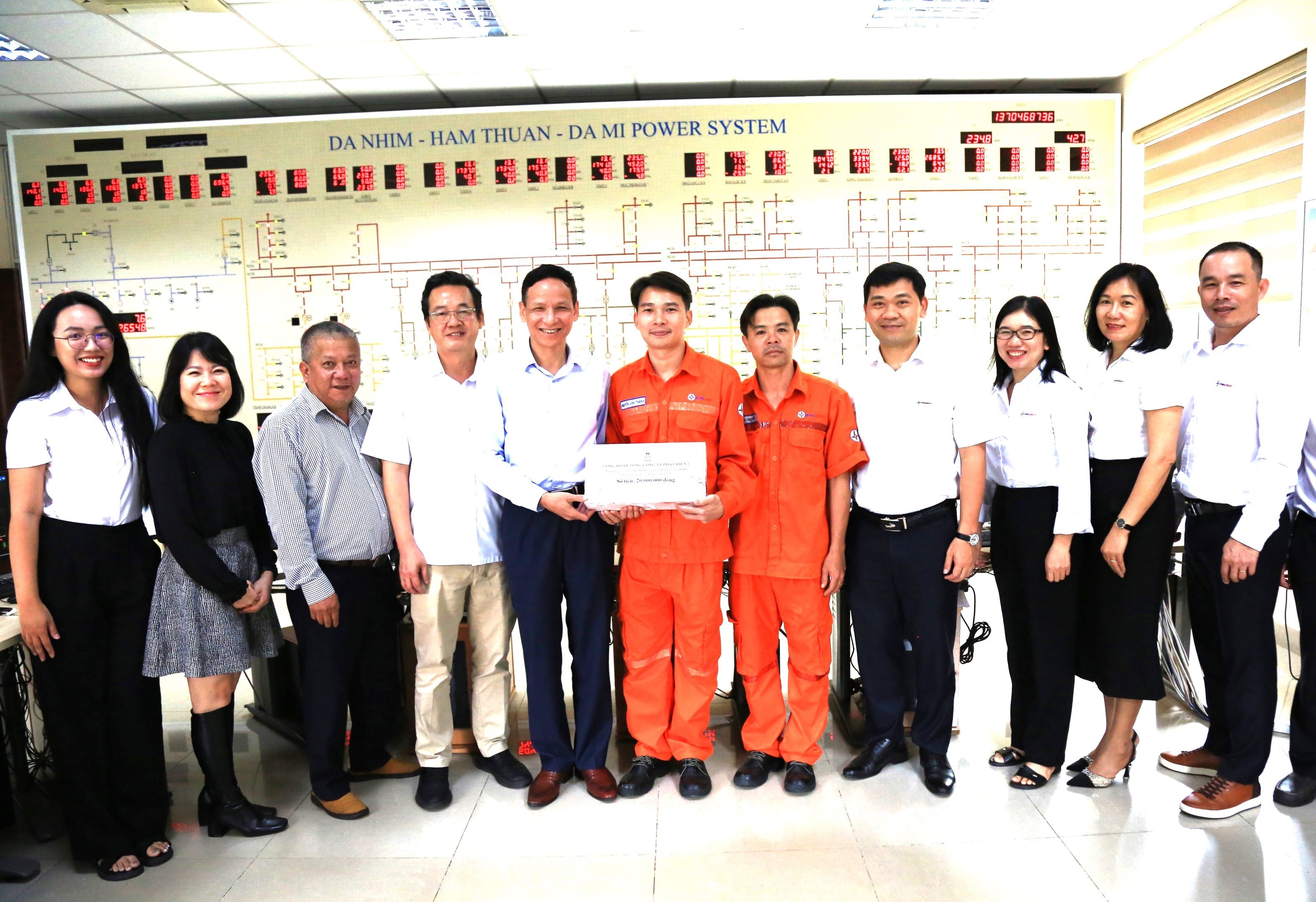 EVNGENCO1: Nhiều hoạt động hướng về người lao động trong Tháng Công nhân năm 2024 EVNGENCO1: Nhiều hoạt động hướng về người lao động trong Tháng Công nhân năm 2024