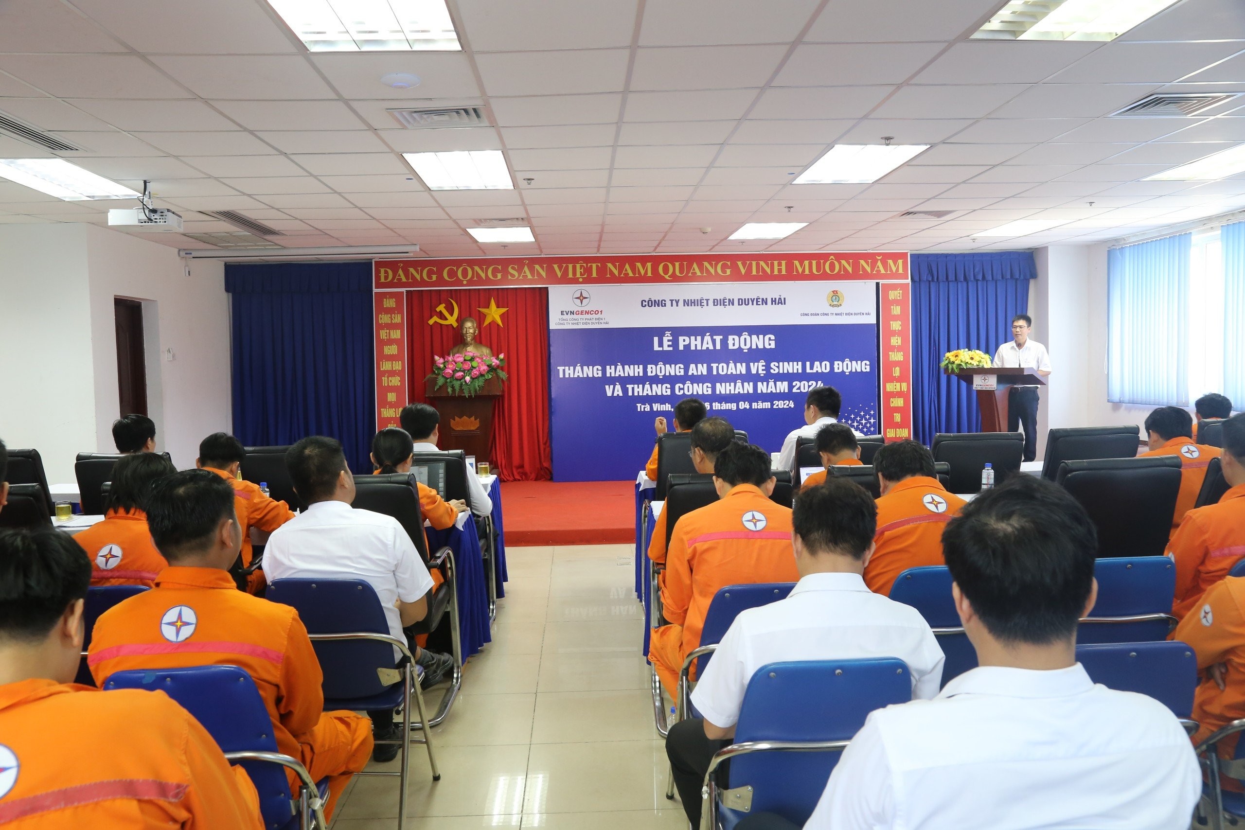 EVNGENCO1: Nhiều hoạt động hướng về người lao động trong Tháng Công nhân năm 2024 EVNGENCO1: Nhiều hoạt động hướng về người lao động trong Tháng Công nhân năm 2024