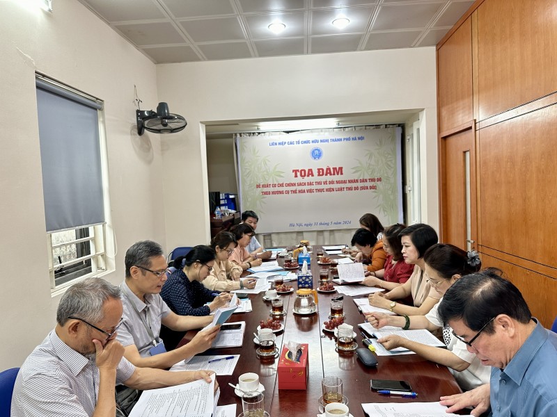 Tọa đàm “Đề xuất cơ chế chính sách đặc thù về đối ngoại Nhân dân Thủ đô theo hướng cụ thể hóa việc thực hiện Luật Thủ đô (sửa đổi)”.