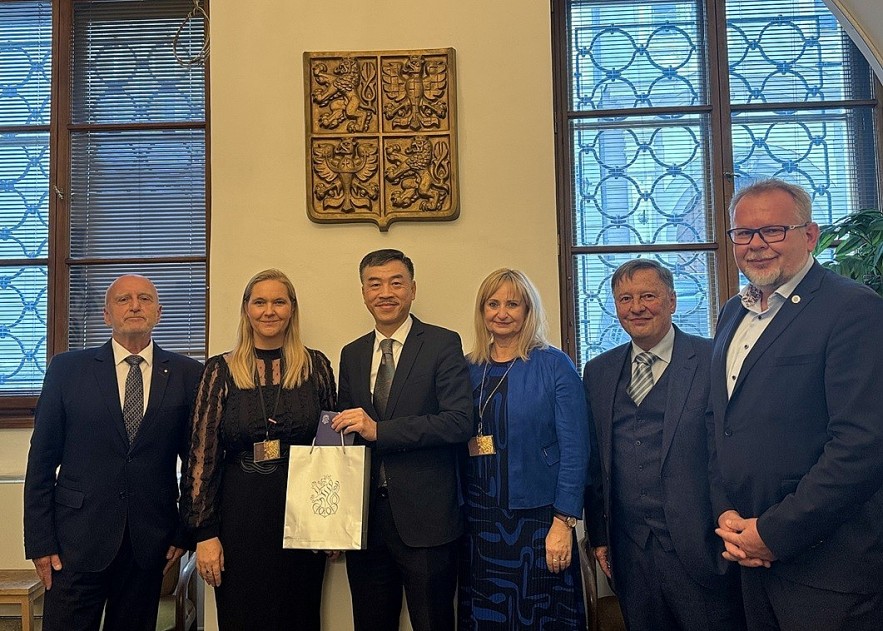 Czech MP Praises Parliamentary Ties With Vietnam Czech MP Praises Parliamentary Ties With Vietnam