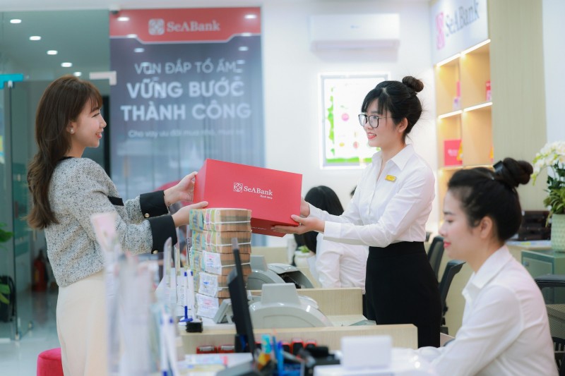 SeABank luôn thấu hiểu và nắm bắt nhu cầu của khách hàng nhằm mang lại giá trị sống đích thực cho từng cá nhân và cả cộng đồng. SeABank luôn thấu hiểu và nắm bắt nhu cầu của khách hàng nhằm mang lại giá trị sống đích thực cho từng cá nhân và cả cộng đồng.