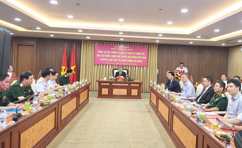 Chủ tịch nước Tô Lâm thăm Quân chủng Hải quân Chủ tịch nước Tô Lâm thăm Quân chủng Hải quân