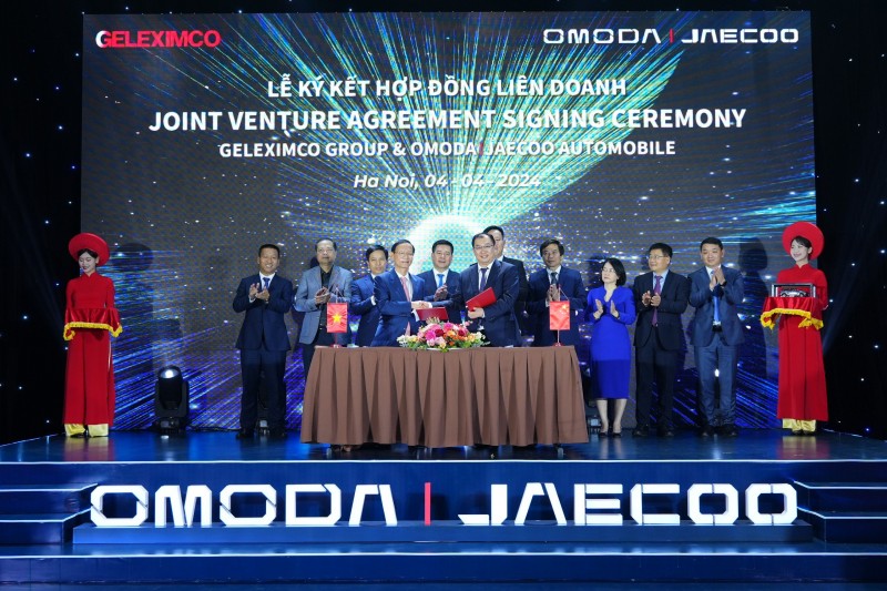 Tập đoàn GELEXIMCO và OMODA&JAECOO cùng ký kết Hợp đồng liên doanh, đầu tư xây dựng nhà máy sản xuất ô tô tại Việt Nam. Tập đoàn GELEXIMCO và OMODA&JAECOO cùng ký kết Hợp đồng liên doanh, đầu tư xây dựng nhà máy sản xuất ô tô tại Việt Nam.