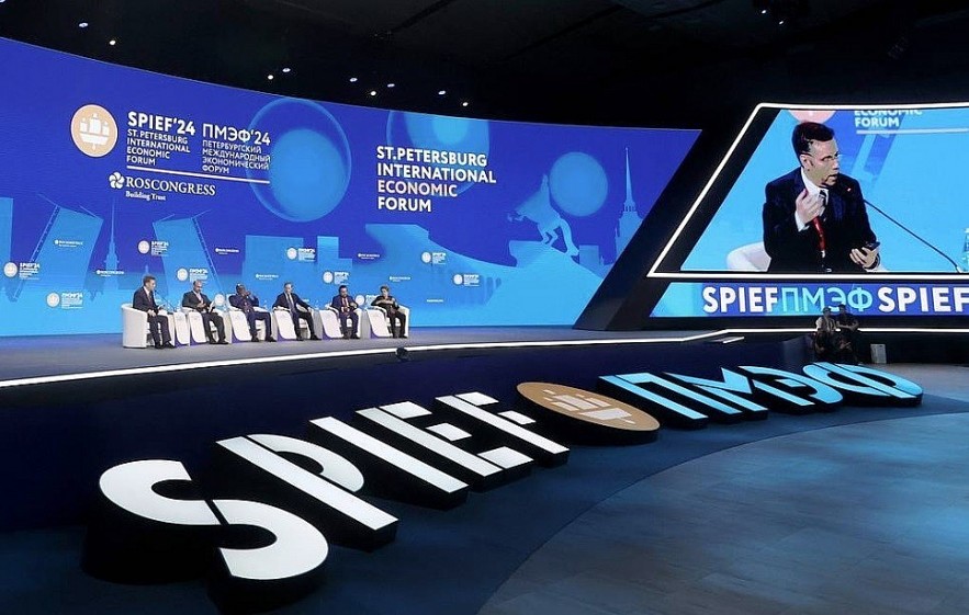 Leaders of participating countries speak at the 27th St. Petersburg International Economic Forum in Russia. (Photo: TASS) Leaders of participating countries speak at the 27th St. Petersburg International Economic Forum in Russia. (Photo: TASS)