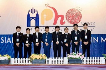 8 học sinh Việt Nam giành huy chương tại Olympic Vật lí châu Á 2024