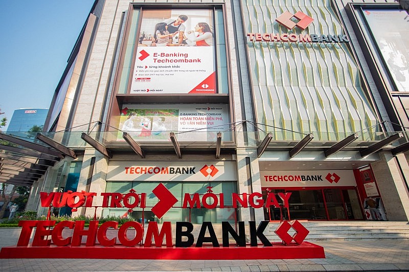 Techcombank sắp tăng vốn điều lệ lên hơn 70.000 tỷ đồng Techcombank sắp tăng vốn điều lệ lên hơn 70.000 tỷ đồng