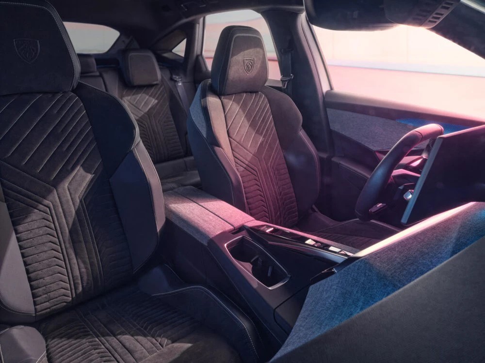 Peugeot 3008 chính thức lộ diện