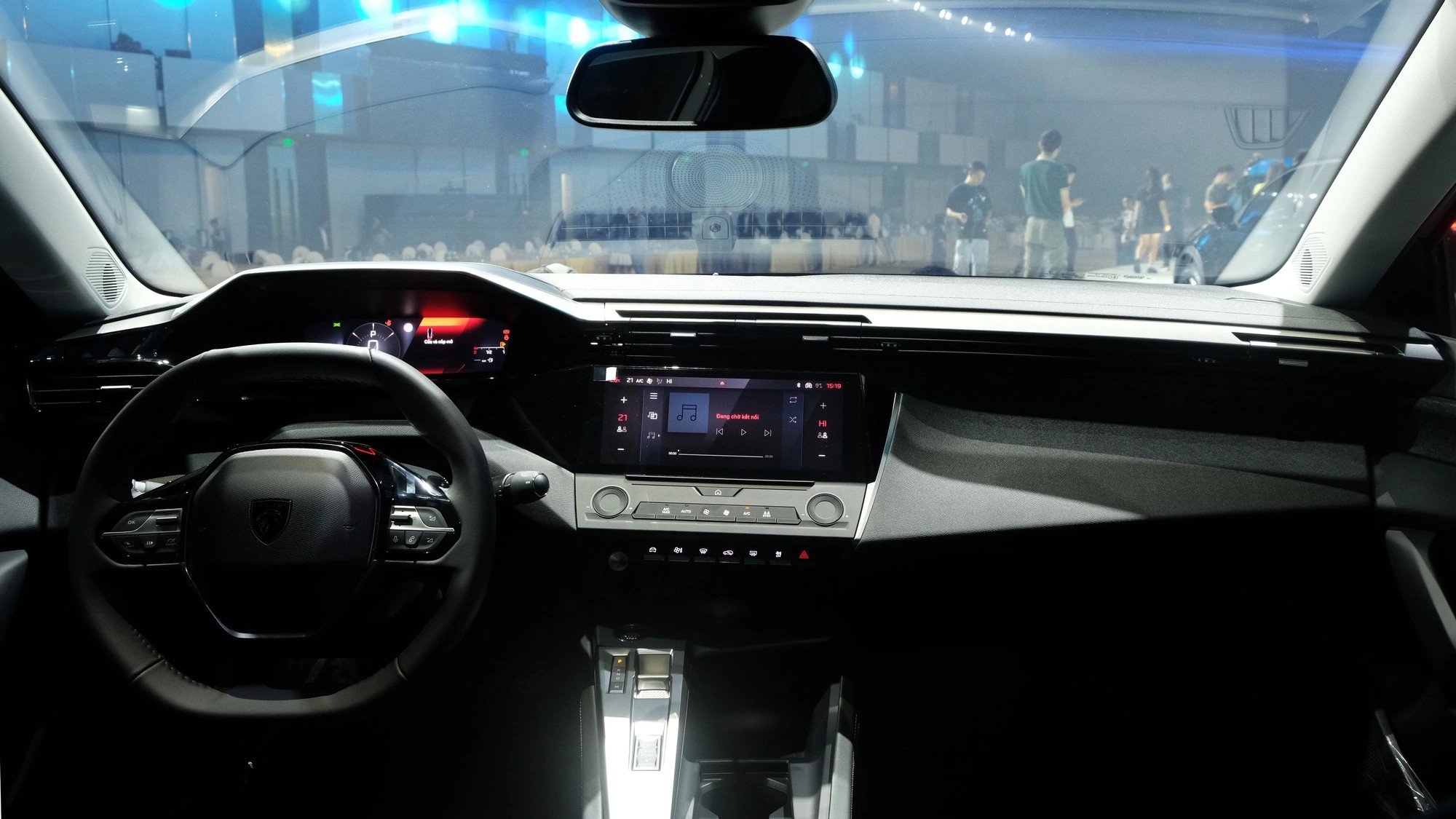 Không gian nội thất Peugeot 408. Không gian nội thất Peugeot 408.