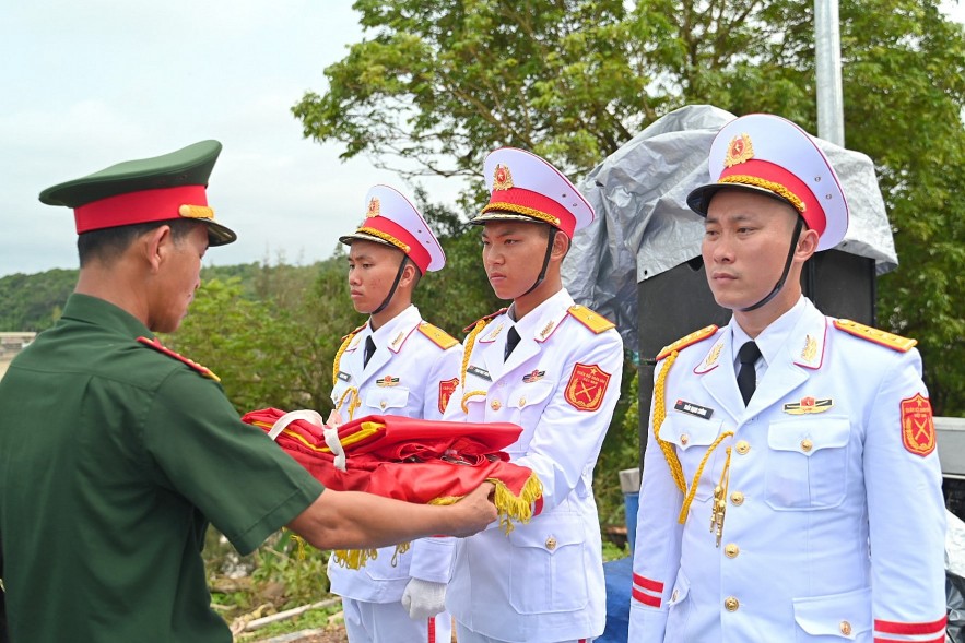 Quang Ninh Province Inaugurates National Flagpole On Thanh Lan Island Quang Ninh Province Inaugurates National Flagpole On Thanh Lan Island