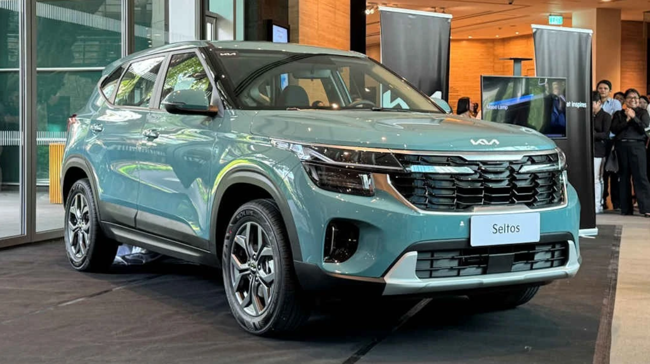 Kia Seltos là một trong những mẫu crossover hạng B bán chạy nhất tại Việt Nam. Tới đây, phiên bản mới của mẫu xe này sắp được giới thiệu tới khách hàng trong nước, theo thông tin đăng tải trên fanpage chính thức của Kia Việt Nam. Kia Seltos là một trong những mẫu crossover hạng B bán chạy nhất tại Việt Nam. Tới đây, phiên bản mới của mẫu xe này sắp được giới thiệu tới khách hàng trong nước, theo thông tin đăng tải trên fanpage chính thức của Kia Việt Nam.