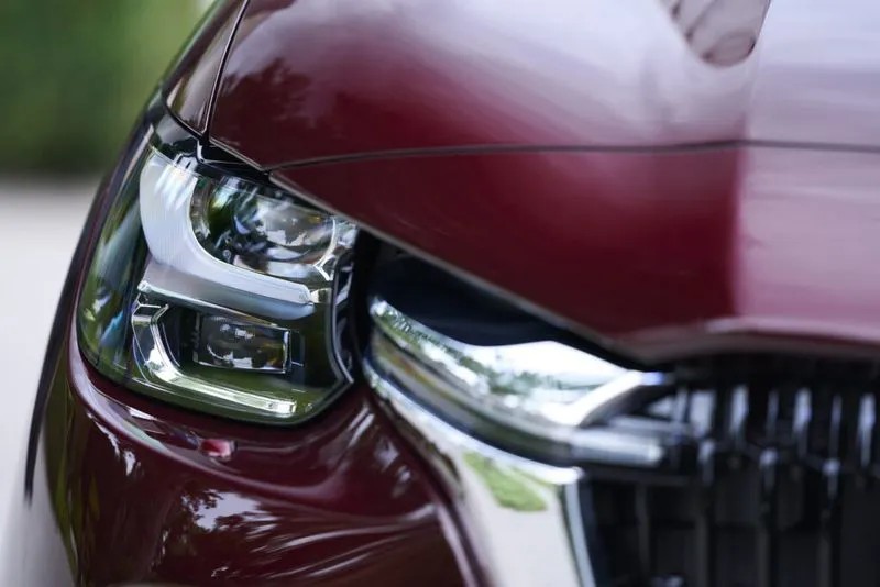 Hiện giá xe Mazda CX-80 vẫn chưa được hãng công bố. Xe sẽ có mặt tại thị trường châu Âu trước tiên vào mùa thu này, sau đó tới những thị trường khác, trong đó có Nhật Bản và Australia. Hiện giá xe Mazda CX-80 vẫn chưa được hãng công bố. Xe sẽ có mặt tại thị trường châu Âu trước tiên vào mùa thu này, sau đó tới những thị trường khác, trong đó có Nhật Bản và Australia.