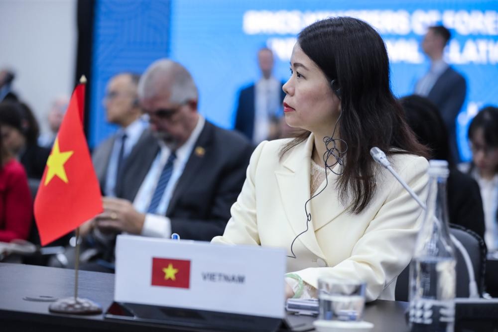 Vietnam Raises 3 Key Focuses at BRICS Dialogue Vietnam Raises 3 Key Focuses at BRICS Dialogue