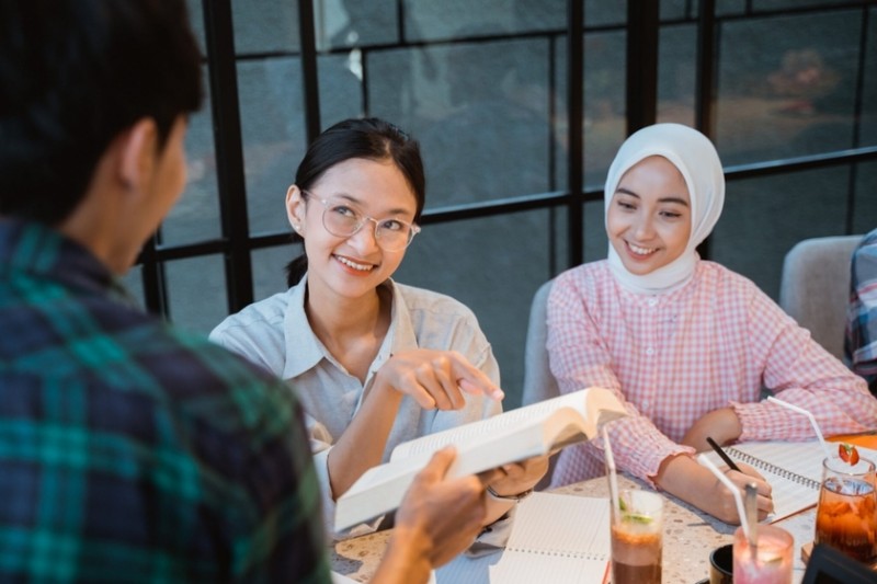 Indonesia thí điểm tuần làm việc 4 ngày. (Ảnh minh họa của VOV) Indonesia thí điểm tuần làm việc 4 ngày. (Ảnh minh họa của VOV)