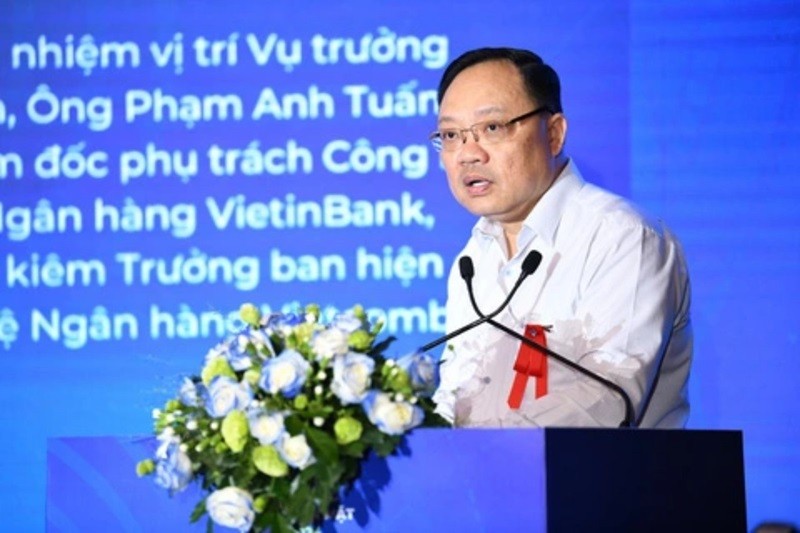 99% doanh nghiệp giao dịch nộp thuế điện tử, ngành thuế thanh lý hết xe chở tiền
