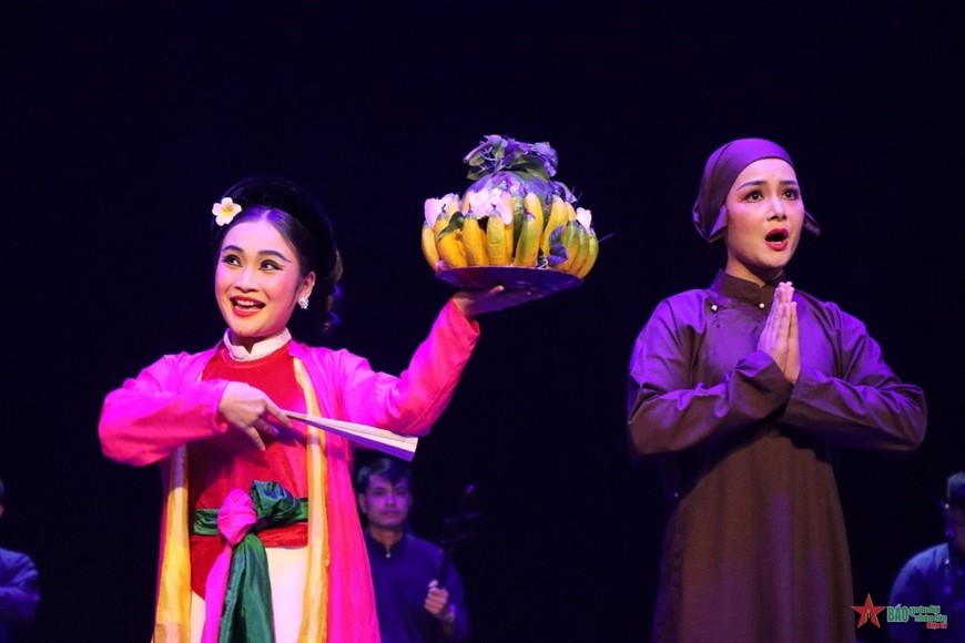 Vietnamese Cheo Shines on International Stage Vietnamese Cheo Shines on International Stage