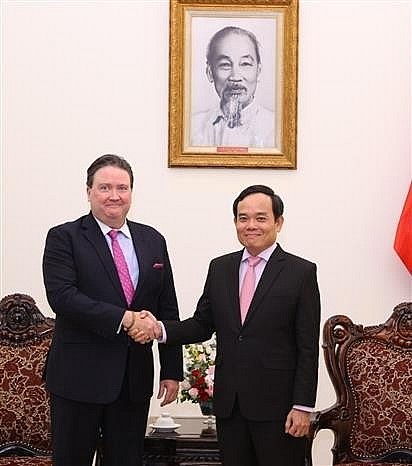 Deputy PM Tran Luu Quang (right) receives US Ambassador to Vietnam Marc Evans Knapper in Hanoi on June 18. (Photo: VNA) Deputy PM Tran Luu Quang (right) receives US Ambassador to Vietnam Marc Evans Knapper in Hanoi on June 18. (Photo: VNA)