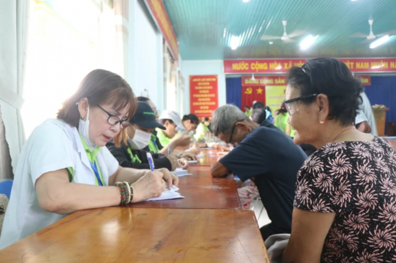 Tình cảm đặc biệt của người dân biên giới Việt Nam - Campuchia Tình cảm đặc biệt của người dân biên giới Việt Nam - Campuchia