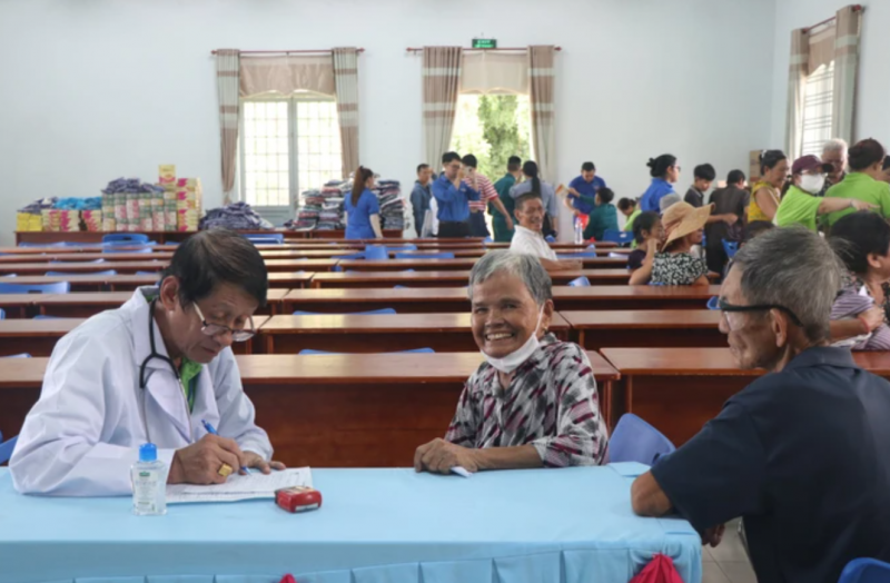 Tình cảm đặc biệt của người dân biên giới Việt Nam - Campuchia Tình cảm đặc biệt của người dân biên giới Việt Nam - Campuchia