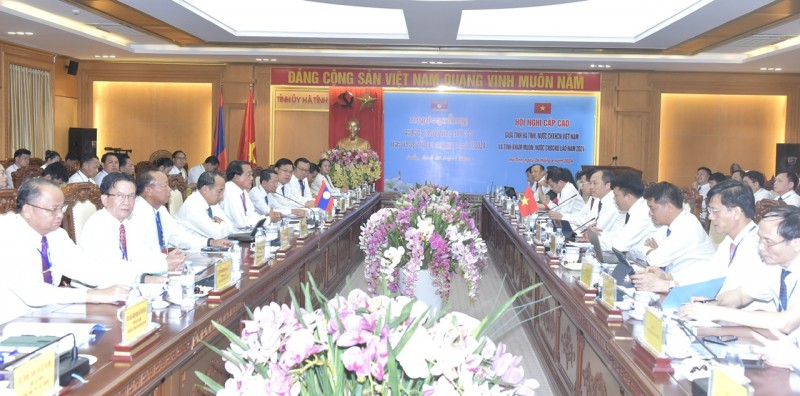 Hội nghị cấp cao giữa tỉnh Hà Tĩnh và tỉnh Khammouane. Ảnh: Hội nghị cấp cao giữa tỉnh Hà Tĩnh và tỉnh Khammouane. Ảnh: