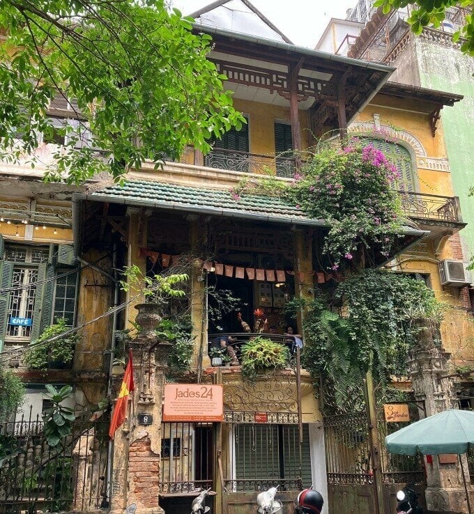 Visit The Unique Old Villa Cafes In Hanoi Six Beautiful Old Villa Cafes For A Tranquil Morning Coffee In Hanoi