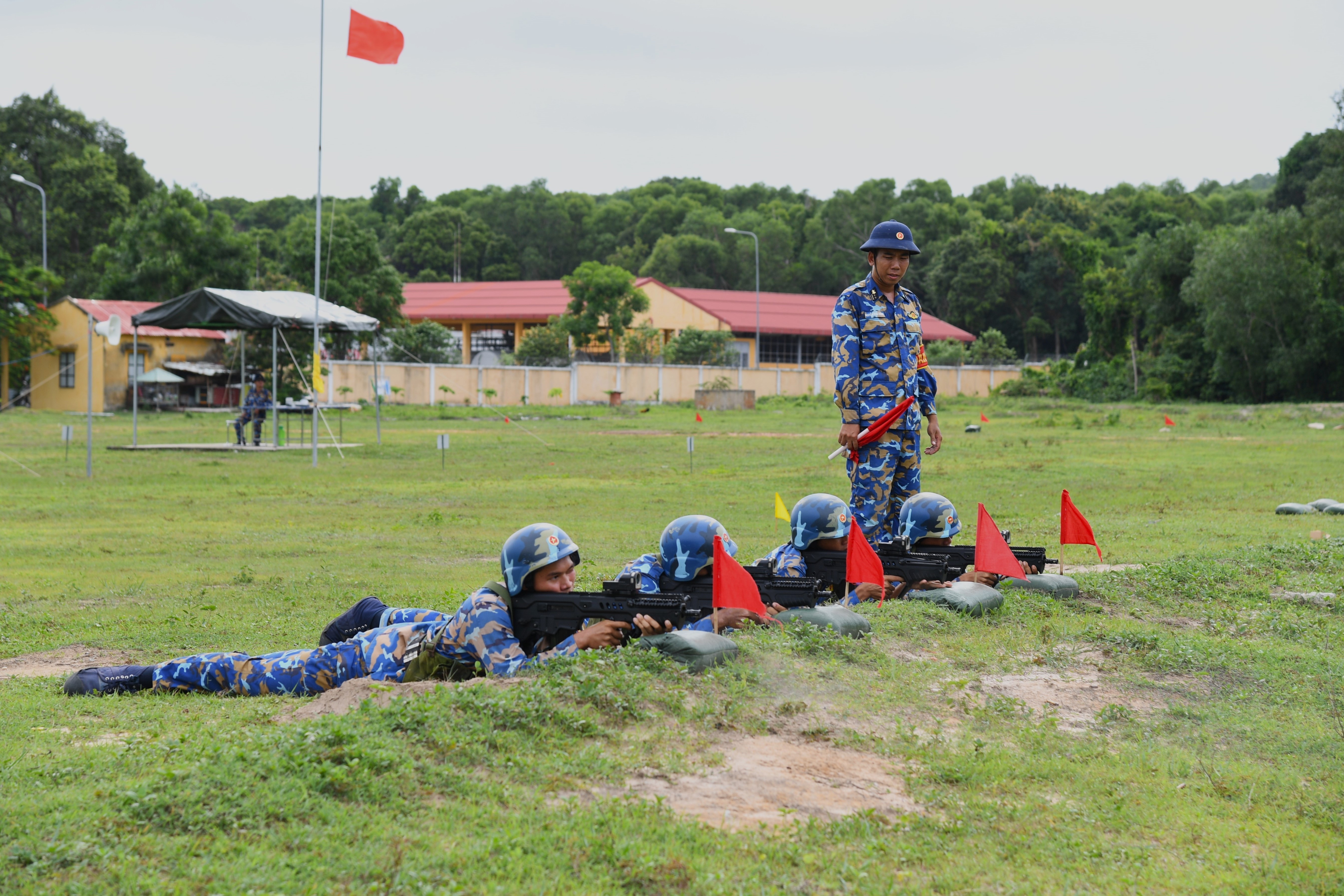 Vùng 5 Hải quân nâng cao trình độ sử dụng vũ khí cho bộ đội Vùng 5 Hải quân nâng cao trình độ sử dụng vũ khí cho bộ đội
