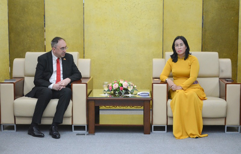 Đại sứ Suren Baghdasaryan ủng hộ thúc đẩy quan hệ hợp tác giữa Đà Nẵng với các địa phương Armenia