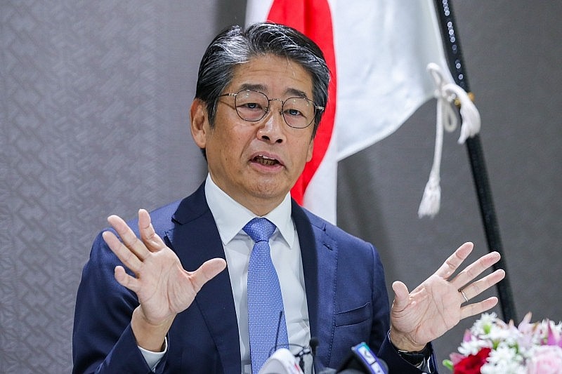 Newly appointed ambassador of Japan to Vietnam Ito Naoki at a press briefing in Hanoi on June 29. Newly appointed ambassador of Japan to Vietnam Ito Naoki at a press briefing in Hanoi on June 29.