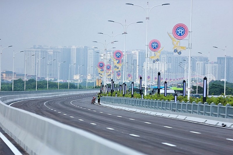Ý chí chính trị tác động lớn đến thành công đầu tư hạ tầng giao thông Hà Nội Ý chí chính trị tác động lớn đến thành công đầu tư hạ tầng giao thông Hà Nội