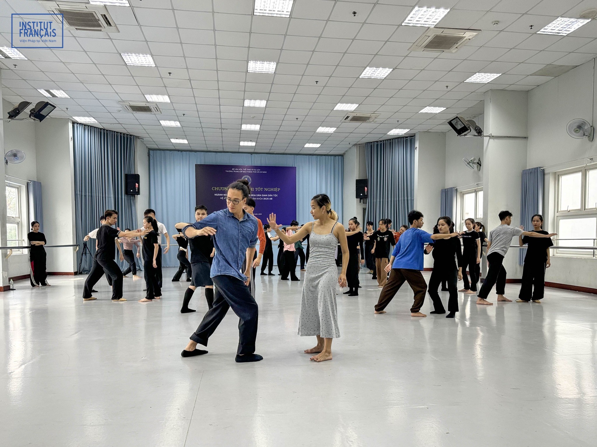 Nghệ sĩ người Pháp gốc Việt Xuân Lê: Mỗi lần về quê hương đều đong đầy cảm xúc