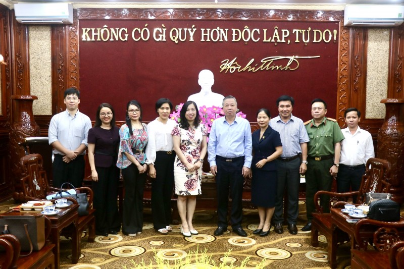 Đẩy mạnh công tác đối ngoại, công tác người Việt Nam ở nước ngoài và thu hút nguồn lực kiều bào tại tỉnh Bình Phước Đẩy mạnh công tác đối ngoại, công tác người Việt Nam ở nước ngoài và thu hút nguồn lực kiều bào tại tỉnh Bình Phước