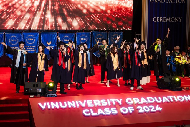Nữ sinh từ chối 15 học bổng du học Mỹ, đặt cược vào ngôi trường “0 tuổi” và cái kết như mơ Nữ sinh từ chối 15 học bổng du học Mỹ, đặt cược vào ngôi trường '0 tuổi' và cái kết như mơ ảnh 3