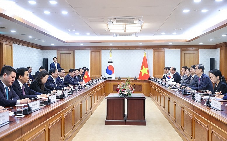 Prime Minister Chinh's Visit to RoK Results in Many Successful Outcomes Prime Minister Chinh's Visit to RoK Results in Many Successful Outcomes
