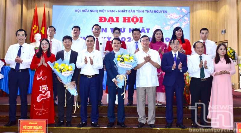 Thêm hai hội hữu nghị mới được thành lập ở địa phương Thêm hai hội hữu nghị mới được thành lập ở địa phương