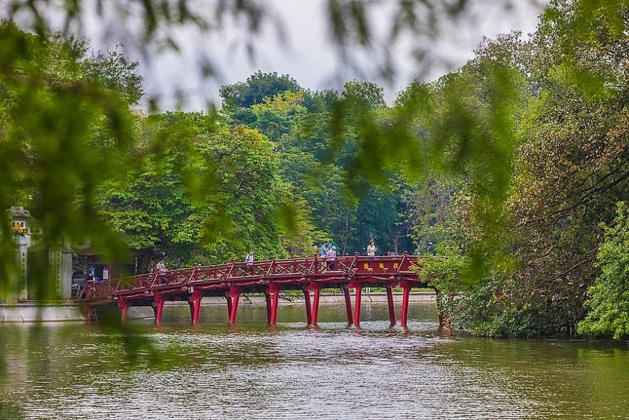 Hoan Kiem Lake. Photo: vietnam.travel Hoan Kiem Lake. Photo: vietnam.travel