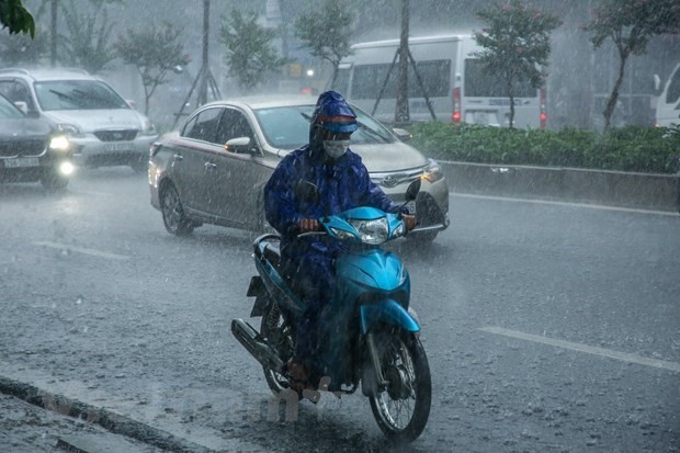 Chiều tối và đêm 9/7 nhiều khu vực trên cả nước có mưa rào và dông. (Ảnh minh họa: KT)
